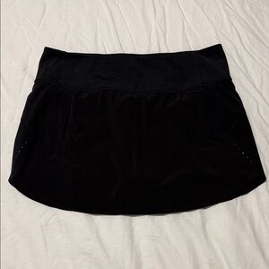 Athleta Run With It 14" Skort